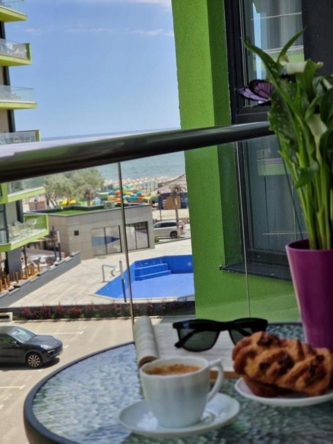 Sole Aparthotel Pool & Spa Mamaia Nord นาโวดาริ ภายนอก รูปภาพ