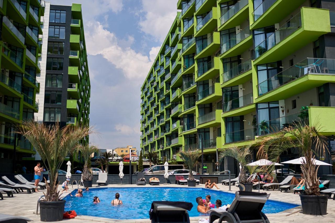 Sole Aparthotel Pool & Spa Mamaia Nord นาโวดาริ ภายนอก รูปภาพ